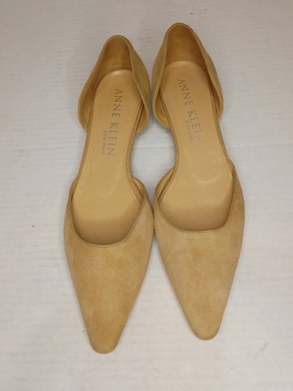 Vintage Anne Klein Beige Suede Pointed Toe D’Orsay Flats Women's Size 8N